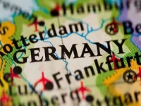 Study German degrees with low tuition fees and living cost in Germany